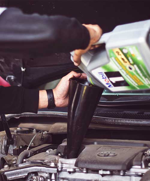 Volkswagen yağ değişimi - Mobil 1 Center özel servis